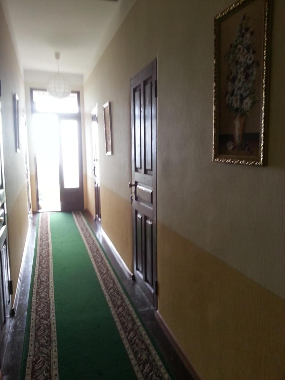 У Людмилы Gagra Esterno foto